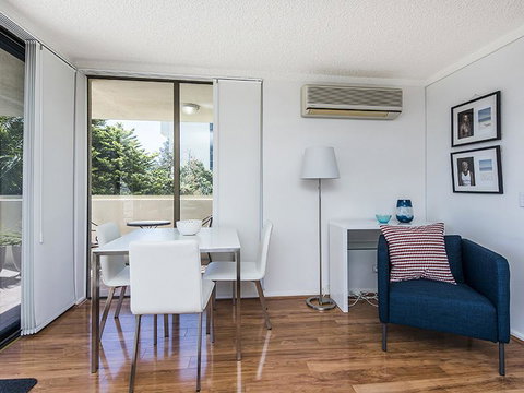 South Perth Deluxe Apartment - Accommodation Perth 9