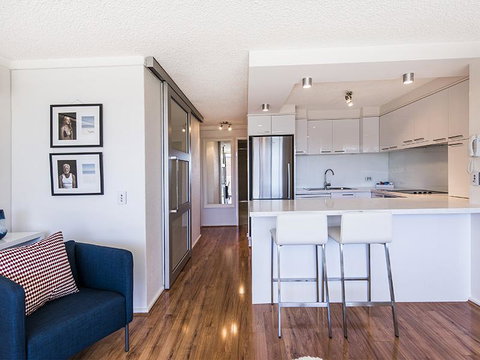 South Perth Deluxe Apartment - Accommodation Perth 7