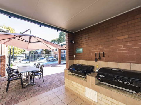 Subiaco Village 18 - Accommodation Perth 19