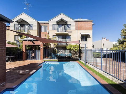 Subiaco Village 18 - Accommodation Perth 21