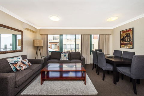 Subiaco Village 18 - Accommodation Perth 0