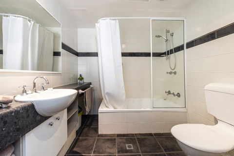 Subiaco Village 18 - Accommodation Perth 18