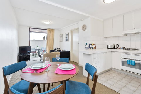 South Perth Executive Apartment - Accommodation Perth 0