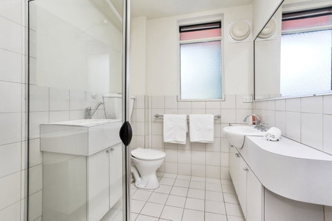 South Perth Executive Apartment - Accommodation Perth 7