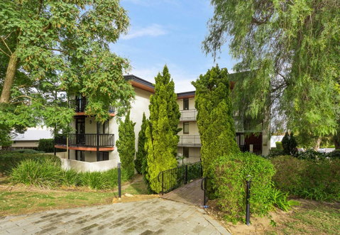 South Perth Executive Apartment - Accommodation Perth 9
