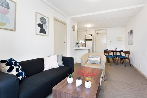South Perth Executive Apartment - Accommodation Perth 2