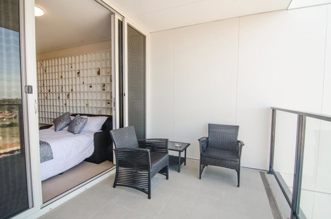 Boutique Carousel Apartment - Accommodation Perth 10