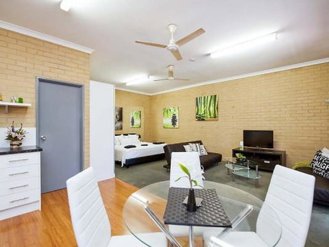 Garden Studio - Accommodation Perth 4