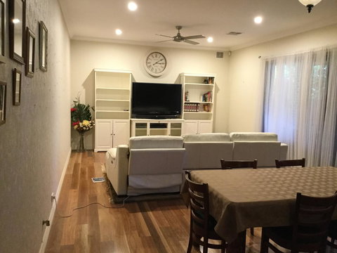 Ascot Home - Accommodation Perth 2