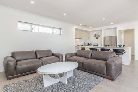 Karrinyup Waters Luxury House Rental - Accommodation Perth 10