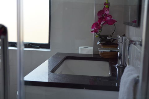Ellard Bed & Breakfast - Perth Resorts 24