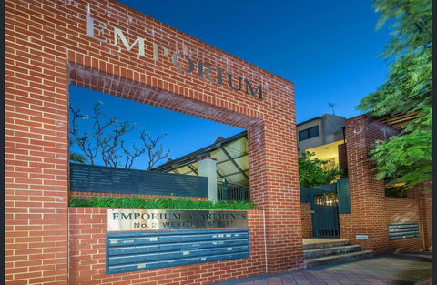 Subiaco Emporium Apartment - Perth Resorts 5