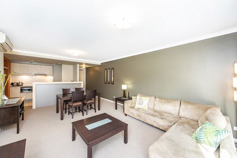Subiaco Emporium Apartment - Perth Resorts 20