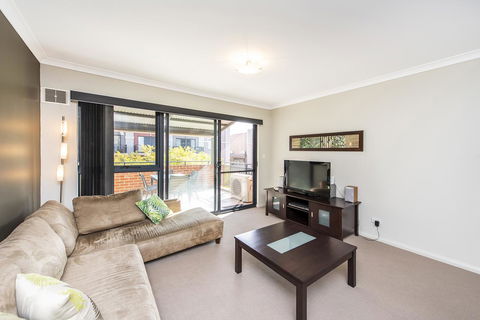 Subiaco Emporium Apartment - Perth Resorts 15