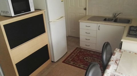 Affordable Inn - Perth Resorts 12