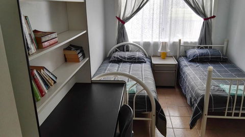 Affordable Inn - Perth Resorts 5
