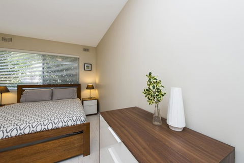 Townshend Rd - Accommodation Perth 23