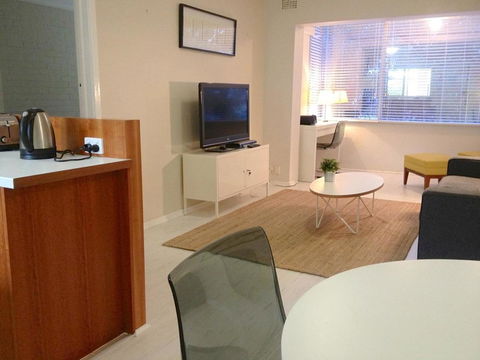 Townshend Rd - Accommodation Perth 16
