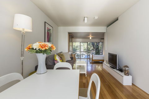 Cottesloe Tree Top Studio - Executive Escapes - Accommodation Perth 2