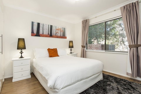 Forrest St - Perth Resorts 11