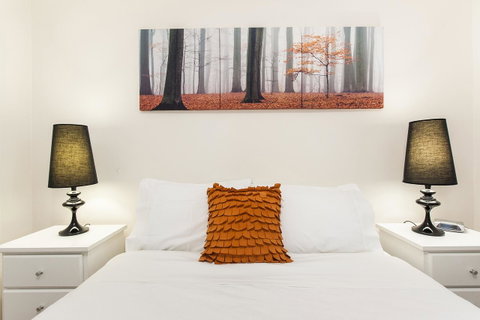 Forrest St - Perth Resorts 12
