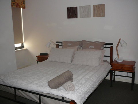 Dragonfly Apartment On Regal - Accommodation Perth 3