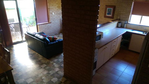 Kestrel Chalets - Perth Resorts 4