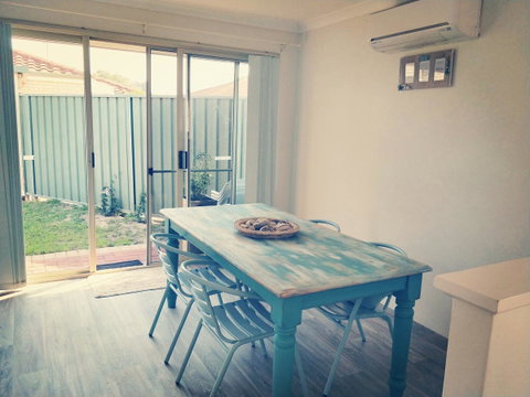 Sea-Esta - Accommodation Perth 11