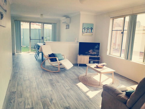 Sea-Esta - Accommodation Perth 13