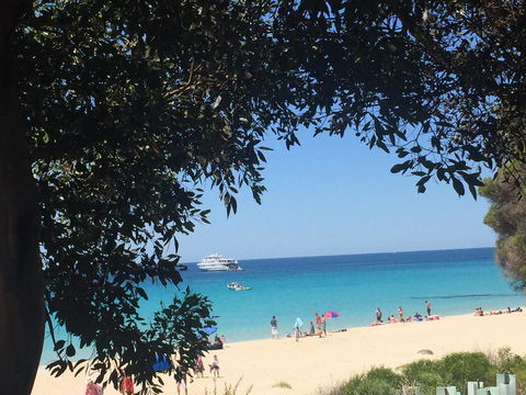 Eagle Bay House - Perth Resorts 18
