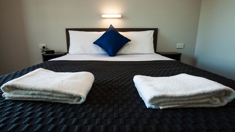 Beadon Bay Hotel - Accommodation Perth 5