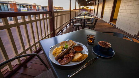 Beadon Bay Hotel - Accommodation Perth 2