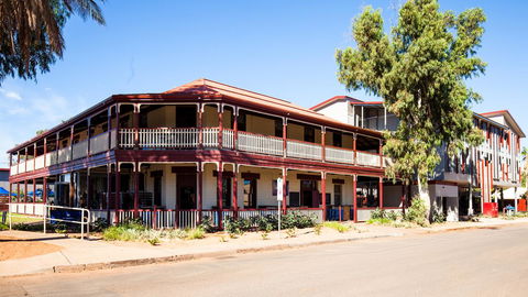 Beadon Bay Hotel - Accommodation Perth 0