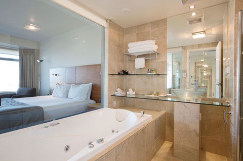 Gateway Hotel By Nightcap Plus - Accommodation Perth 5