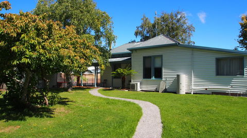 Strahan Retreat Holiday Park - Perth Resorts 13