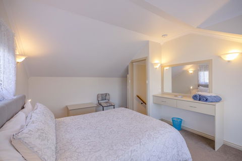 Queechy Motel - Perth Resorts 22