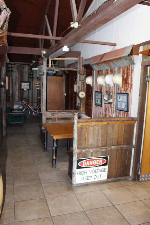 Tullah Lakeside Lodge - Accommodation Perth 11