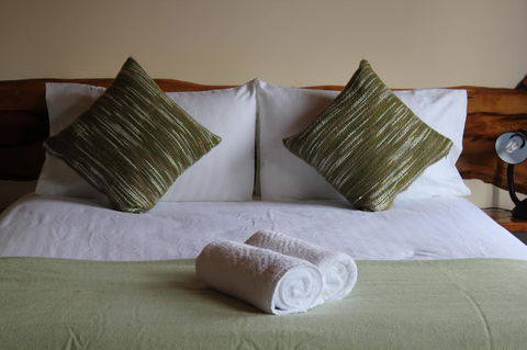 Tullah Lakeside Lodge - Accommodation Perth 18