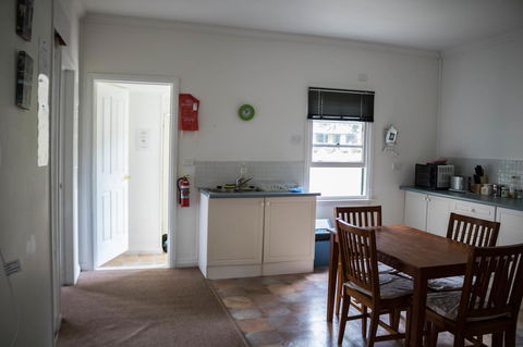 Giants Table And Cottages - Accommodation Perth 30