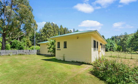 Giants Table And Cottages - Accommodation Perth 14