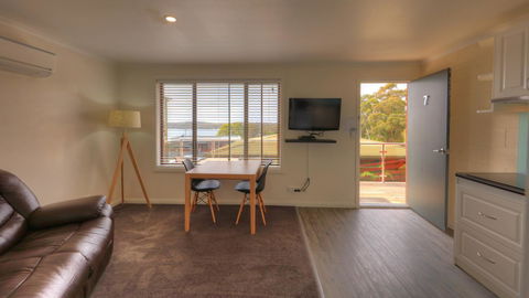 Sweetwater Villas - Accommodation Perth 5
