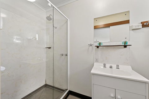The Cornwall Boutique Hotel - Accommodation Perth 3