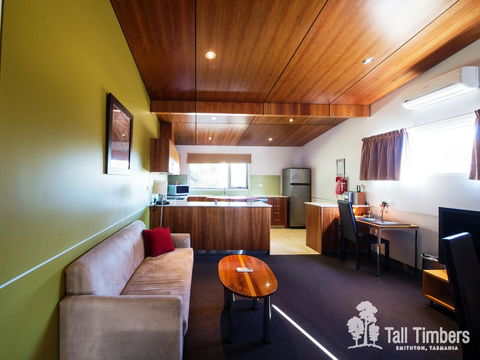 Tall Timbers Tasmania - Perth Resorts 17