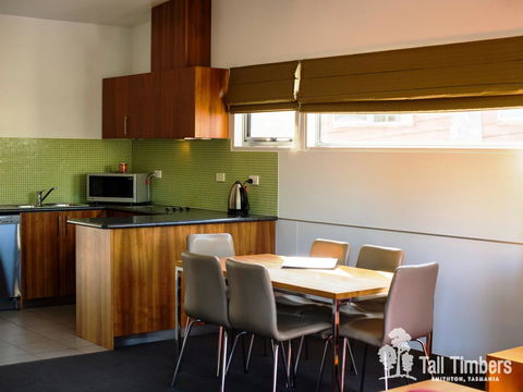 Tall Timbers Tasmania - Perth Resorts 16