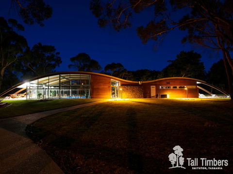 Tall Timbers Tasmania - Perth Resorts 4