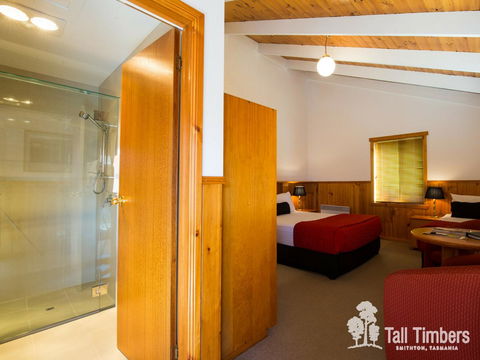 Tall Timbers Tasmania - Perth Resorts 11