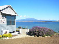 Book Sandford Accommodation Vacations Perth Resorts Perth Resorts
