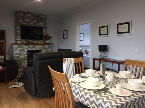 Manna Hill Farm - Perth Resorts 13