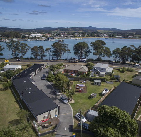 Georges Bay Apartments - Accommodation Perth 16