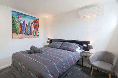 Georges Bay Apartments - Accommodation Perth 23
